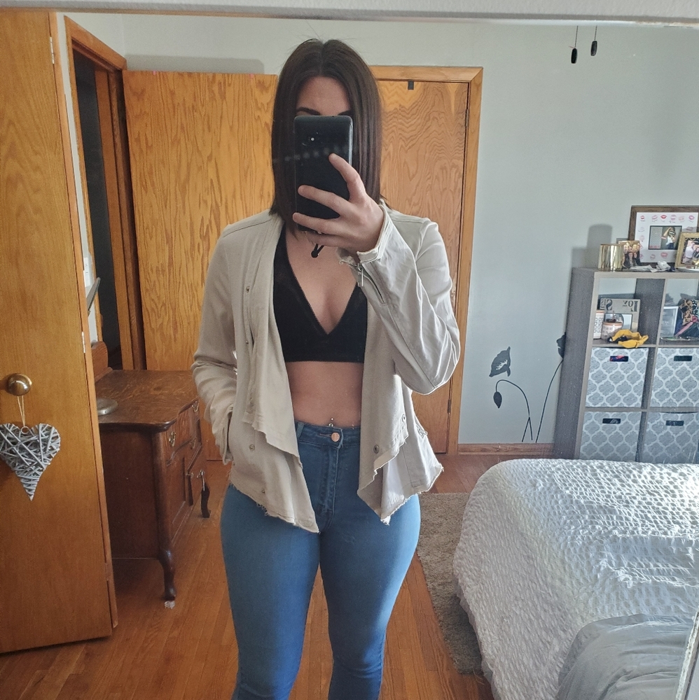 Button up jacket - Picture 4 of 5